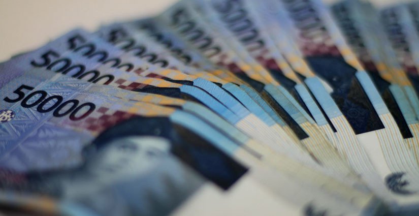 Mahasiswa Wajib Hemat Uang Bulanan, Ini Caranya!